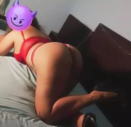 Alinne Mattos – Hotel/Motel