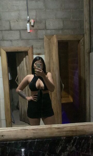 Acompanhantes Cristal Shimutz em Santa Catarina