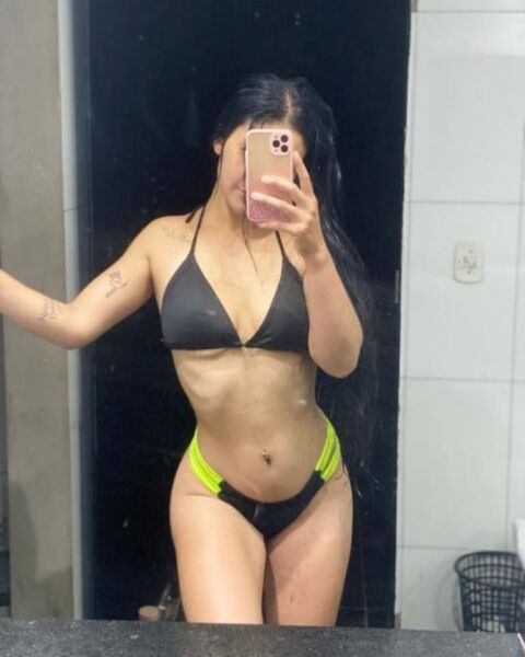 Acompanhantes Lara Gomes 	 Mato Grosso