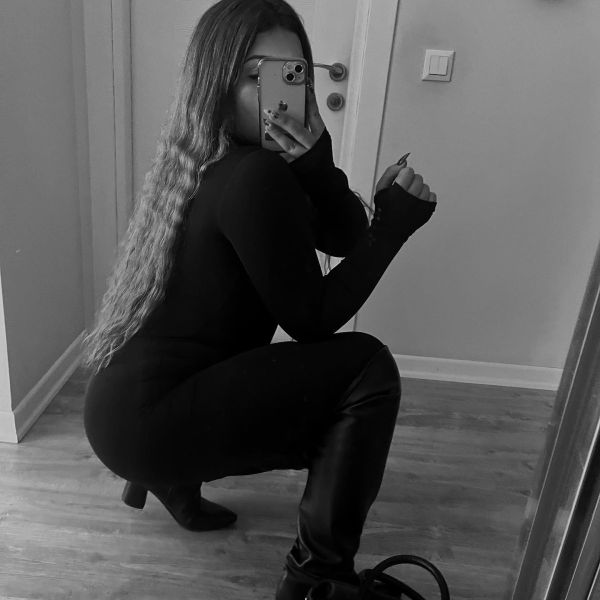 Escortes Merve independent 	 Istanbul