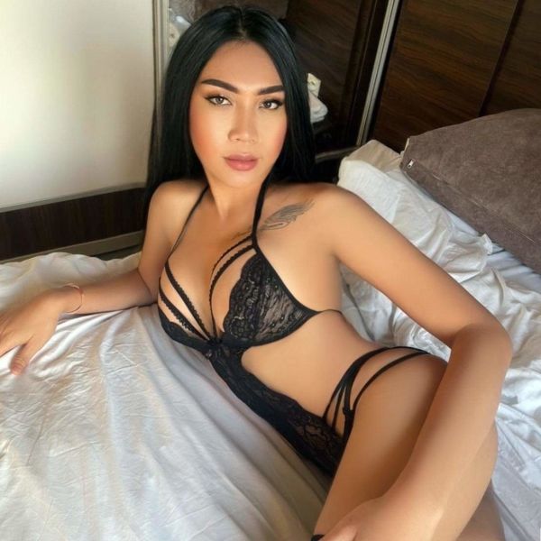 Escortes I am the best Asian girl and good massag 	 Istanbul