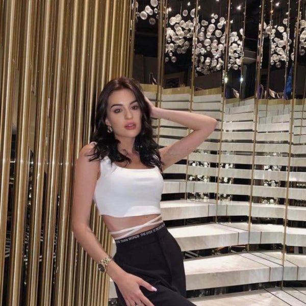Escort Vera à Istanbul