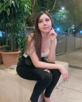 Escort Bella
