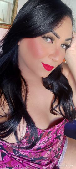 Paty Oliveira Ts
