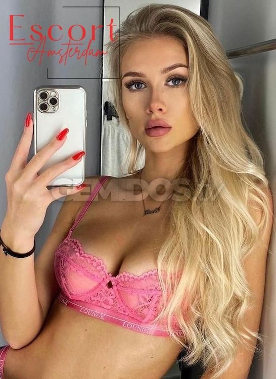 Paula