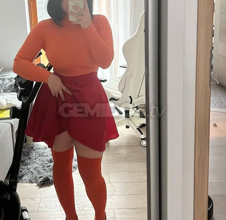 Tania05