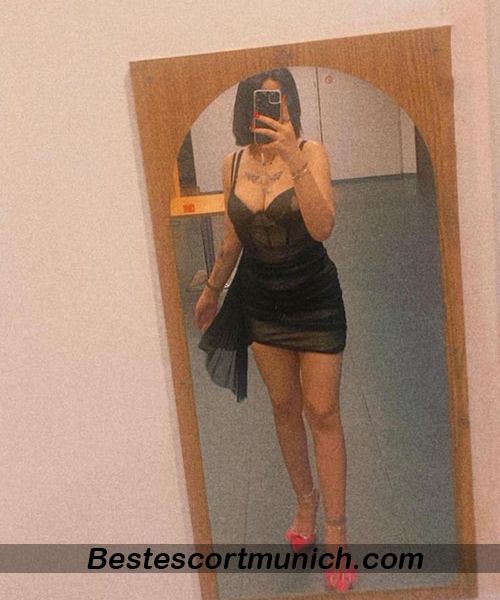 Escorts Zaza in Munich