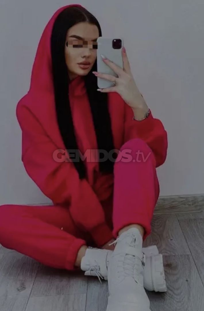 Jolinna_Escort