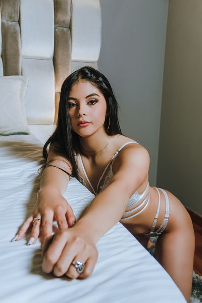 Escorts Nicolette Martin in Munich
