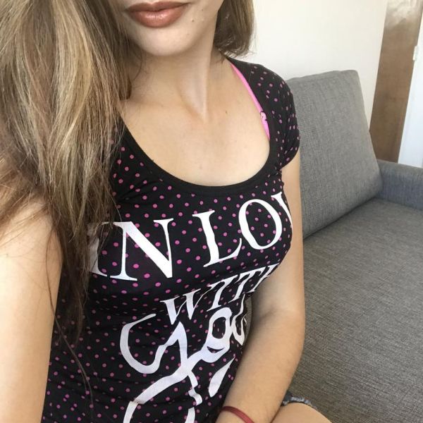 Escorts CharlotteQx en London