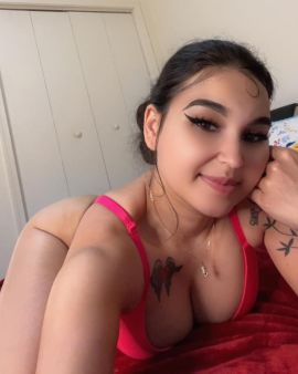 Anna Connie
