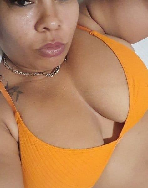 Escorts Esmeralda in Milano