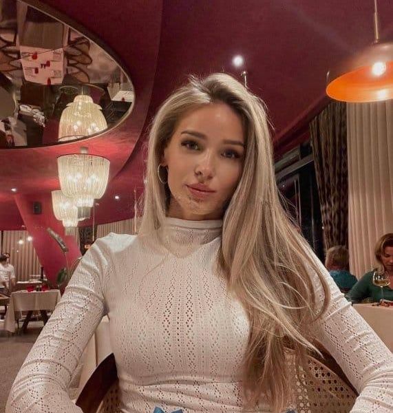 Escorts Nelly in Milano