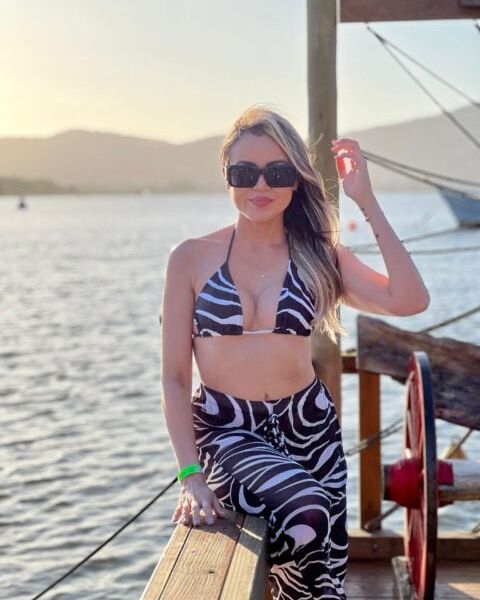 Проститутки Flávinha Dianny 	 Santa Catarina