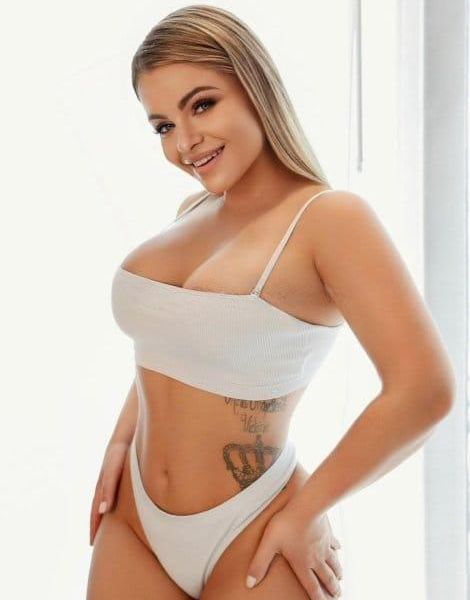 Escorts Jasmina in Riyadh