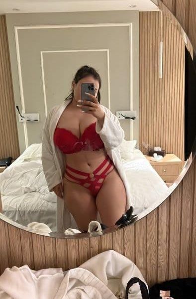 Escorts Mistress Alina in Riyadh