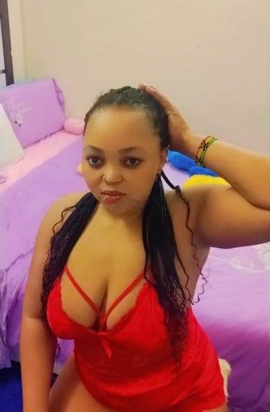 Escort Tania 	 Saudi Arabia