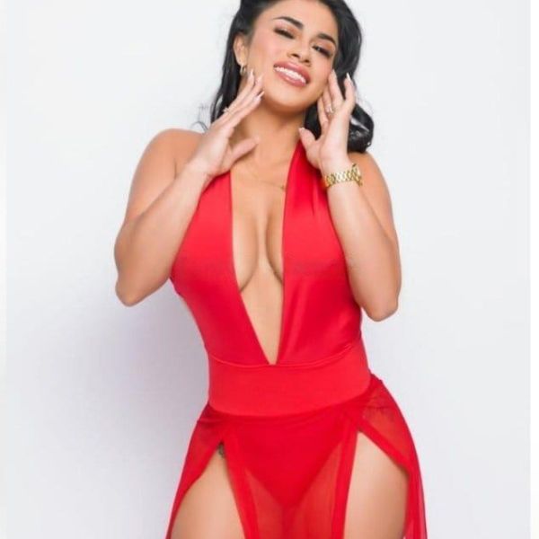 Escorts Lisa in London