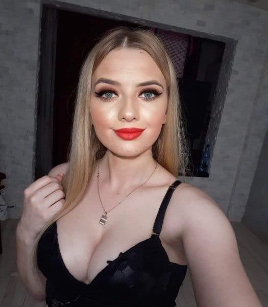 Escorts Amira98 in Birmingham