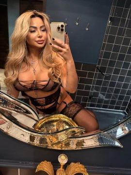 Alena Diamond