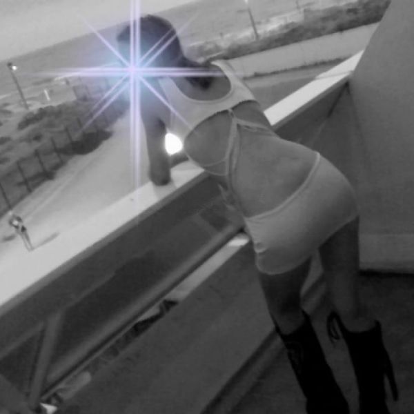 Escort Ninon Sexy Girl à Paris
