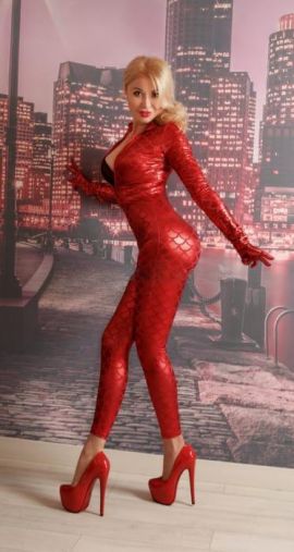 Dominatrisa