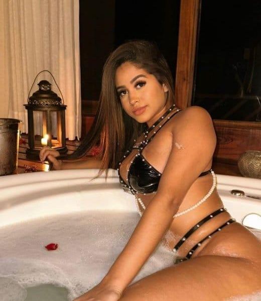 Escorts Amalia en London