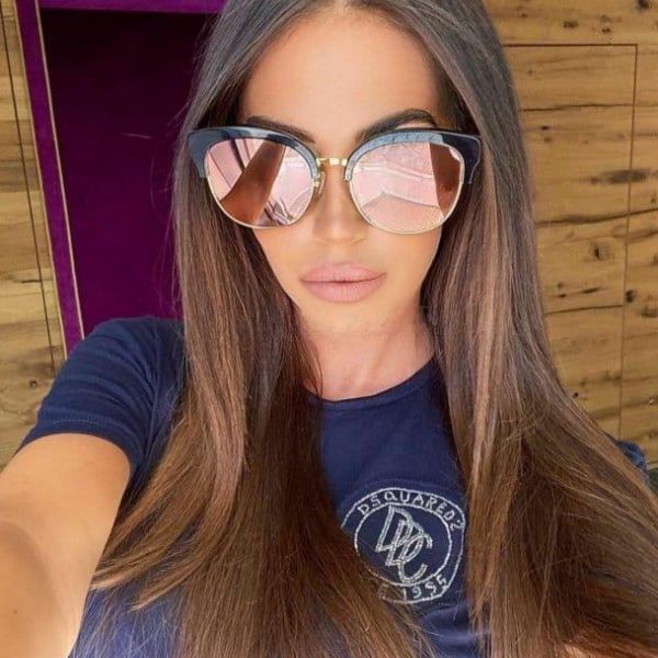 Escorts Tina in Dubai