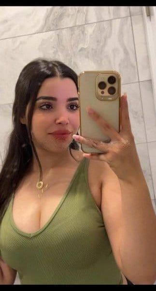 Escorts Mona in Istanbul
