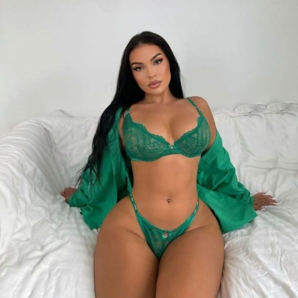 Escort Katya 	 Istanbul