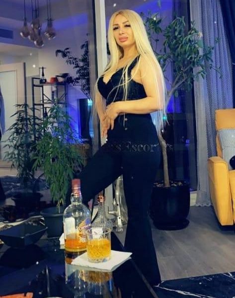 Acompanhantes Prenses Ezgi em Istanbul