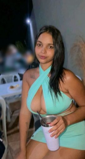 Rayane Vitória – Hotel/Motel