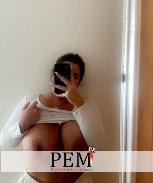 Escorts Luciana em Munich