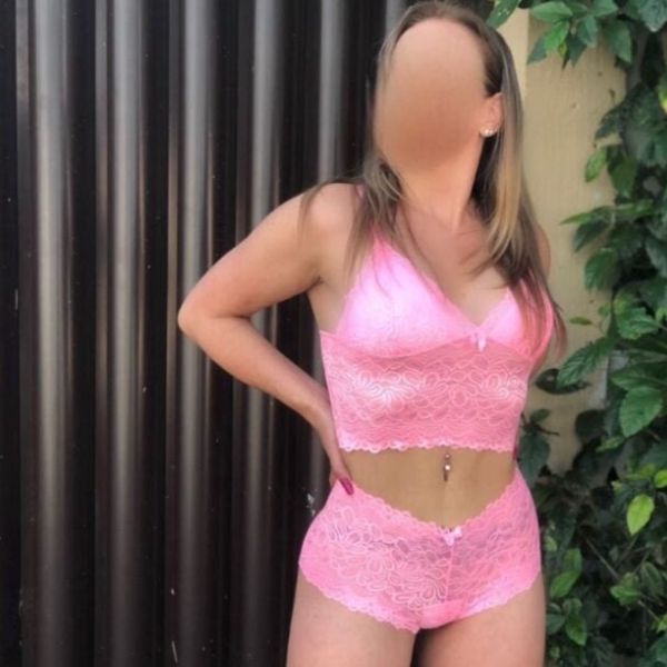 Escorts Camila Maia en Santa Catarina