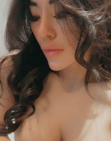 Escorts Candy in London