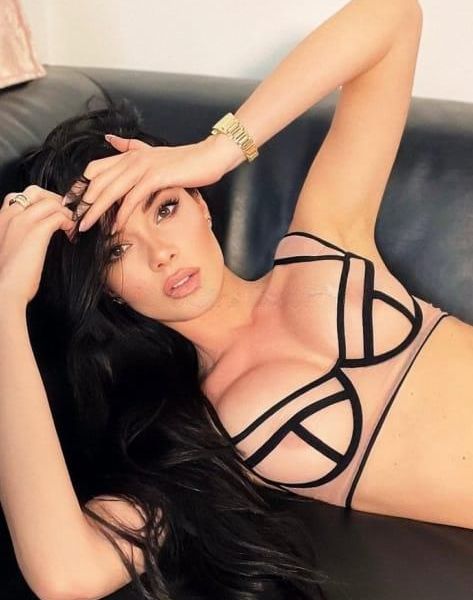 Escorts Carla in London