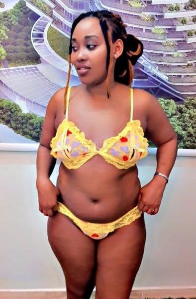 Escort Celine a Riyadh