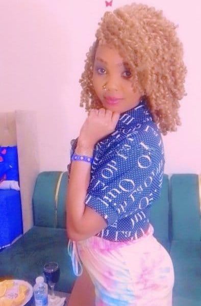 Escorts Rita en Riyadh