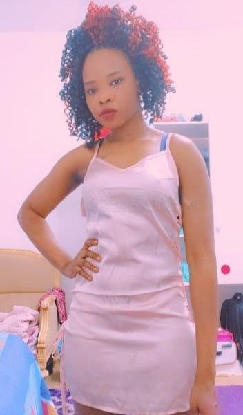 Escorts Sandra en Riyadh