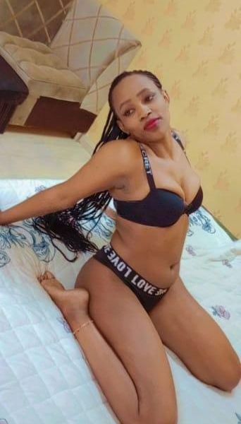 Escorts Sherry a Riyadh