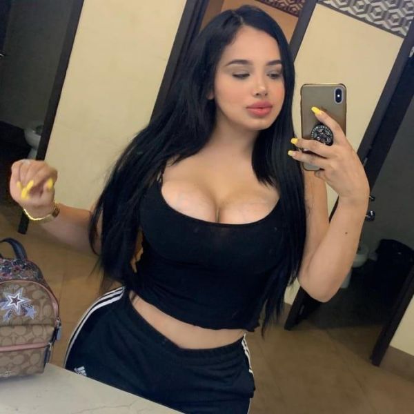 Escorts Isssy in Jubail