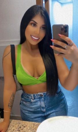 Julia Lee