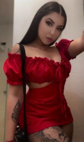 Julia Lee