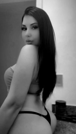 Julia Lee