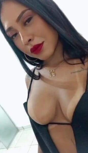 Escorts Jenifer Alves in Minas Gerais