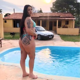 Luana Castro – Hotel/Motel