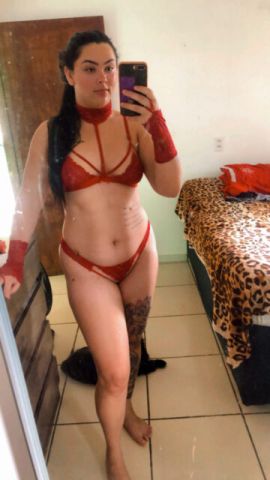 Luana Castro – Hotel/Motel