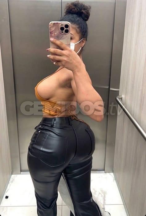 Naomie