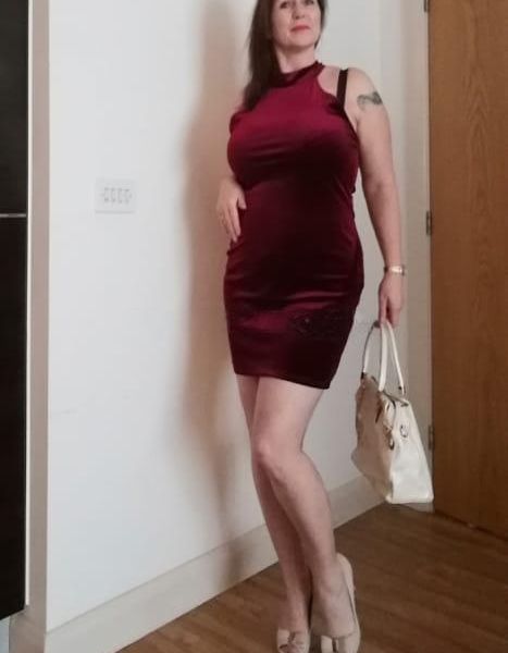 Escorts Milf Amore in UK