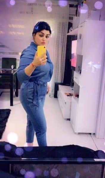 Escorts Guldeniz Ak in London